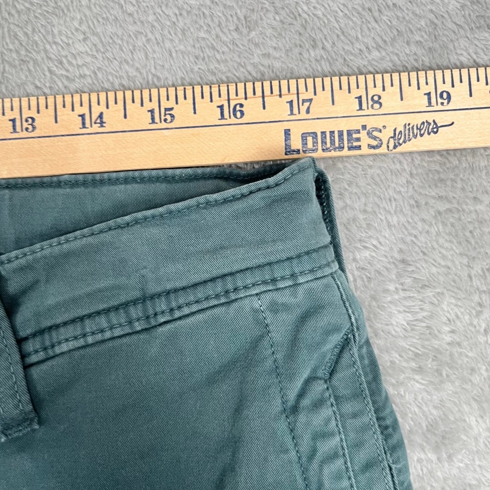 The North Face Men's Utility Cargo Shorts Size 36 Long Green Cotton Blend - Picture 8 of 11